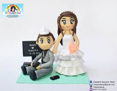 Polymer Clay Engineer Groom and Bride  Wedding Cake Topper by Claylandshop